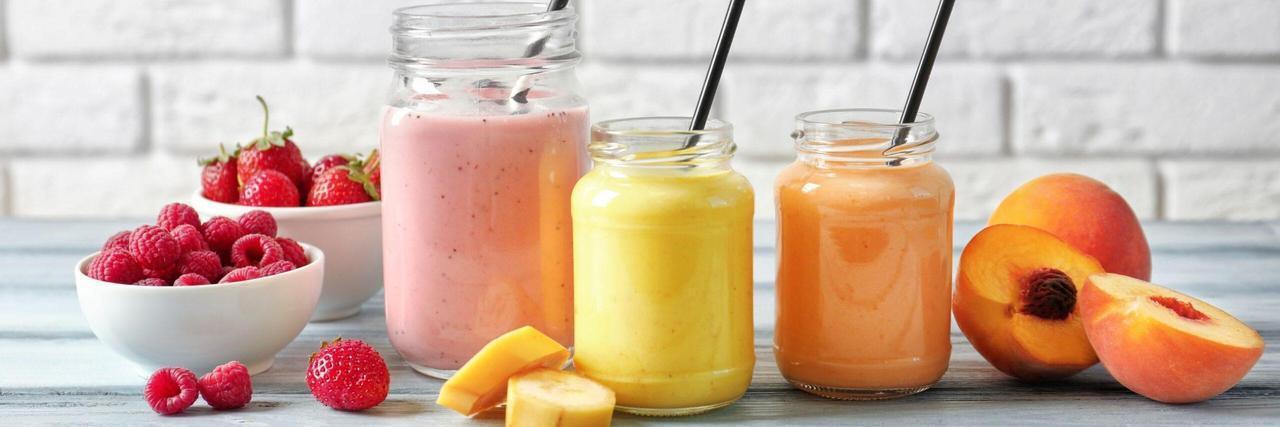 Smoothies de frutas naturales